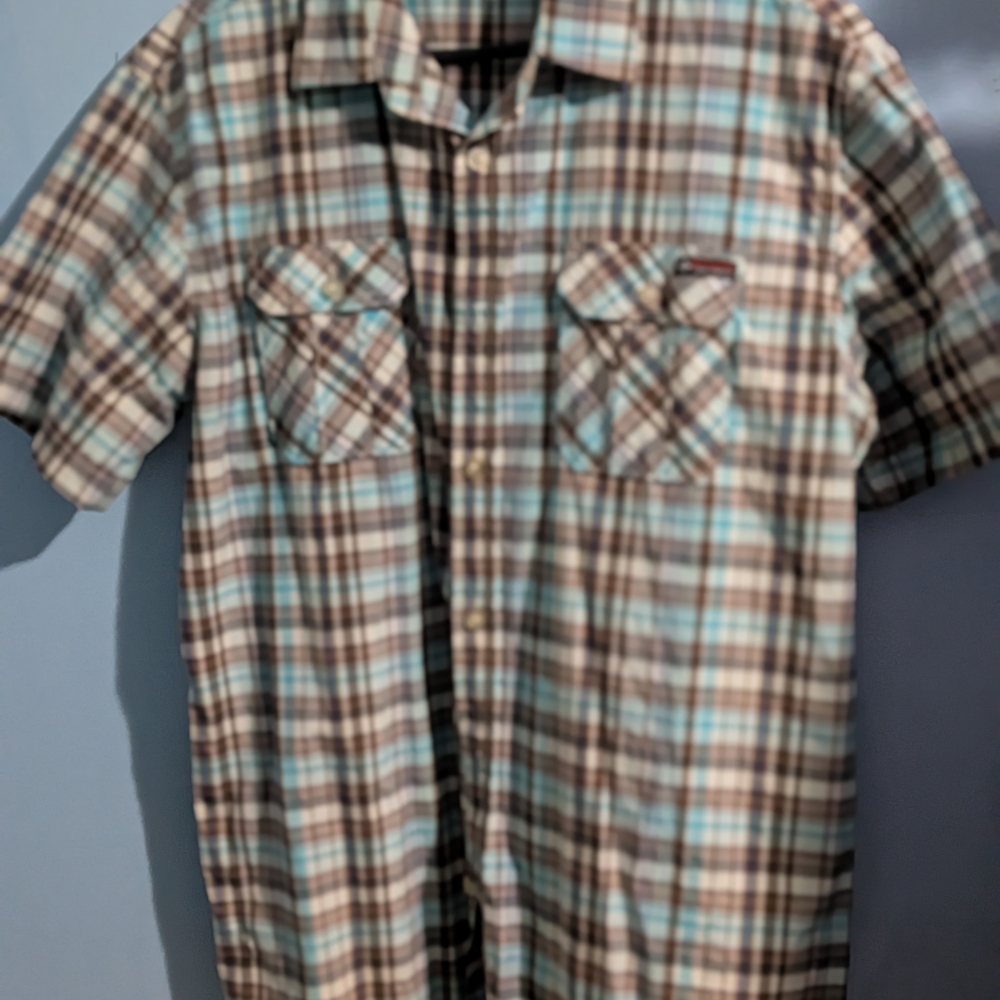 Enyce Plaid Short Sleeve Shirt in Brown and Light Blue